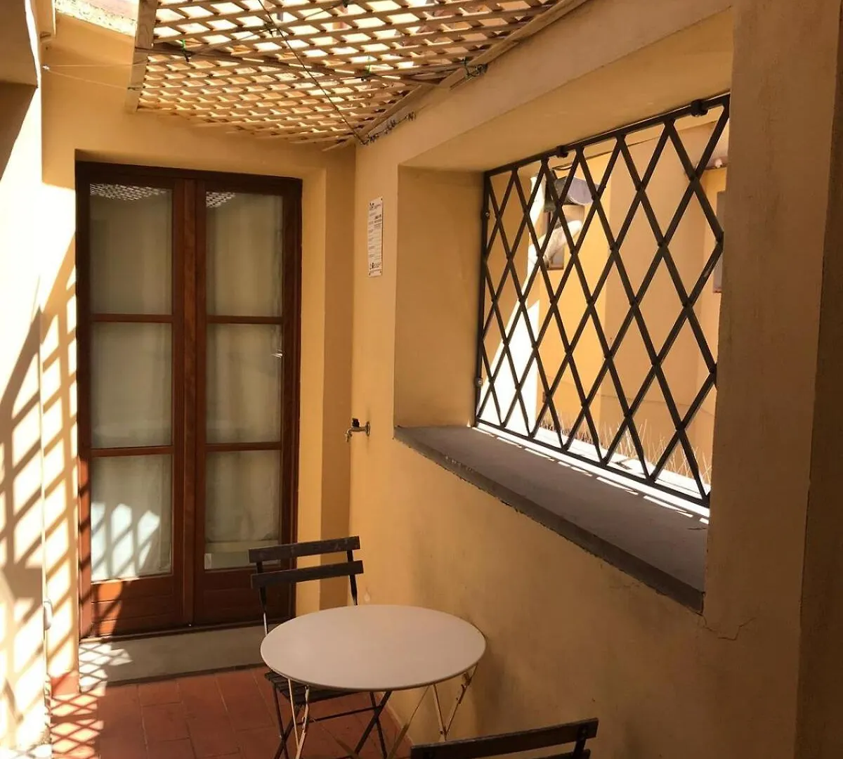 Albizi Sanzio Apt 205 Florence 0*,  Italy